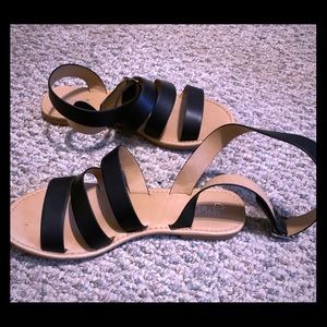 🔥 PERFECT Little Sandals ❤️